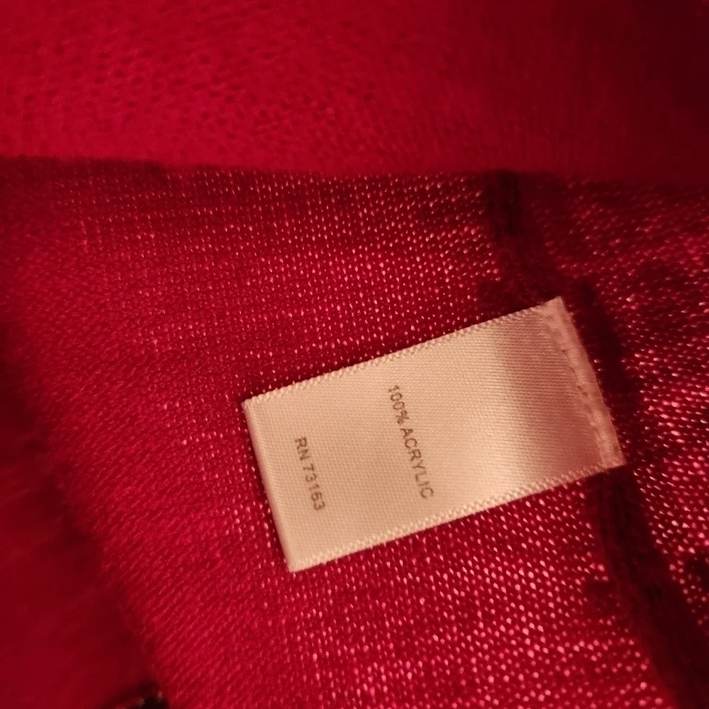 Cable & Gauge marled knit detailed sweater  in Magenta side slits 3/4 sleeve